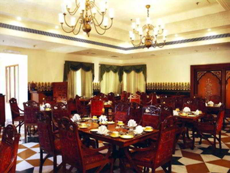 The Ummed Jodhpur Palace Resort & Spa Restoran gambar